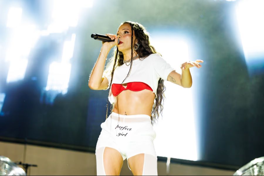 Nina Chuba liebt die Schweiz – beim Zürich Openair gab es aber einen Dämpfer.