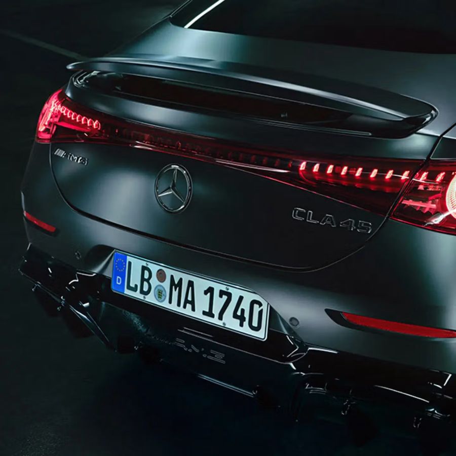 MERCEDES-AMG CLA: