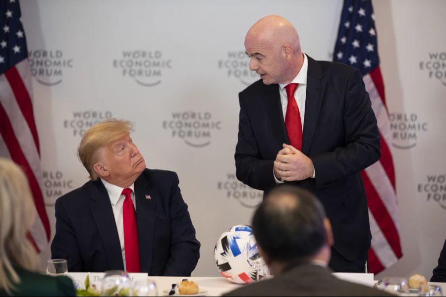 ... oder auf den FIFA-Präsidenten Gianni Infantino.