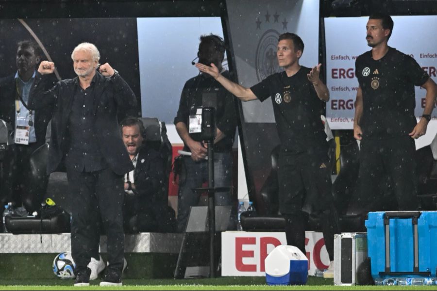 Nach dem Aus für Hansi Flick als Bundestrainer im September 2023 half Völler für ein Länderspiel als Interimscoach aus.