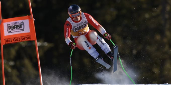 Josua Mettler hat sich im Training zur Abfahrt in Bormio schwer verletzt. Josua Mettler Abfahrt Bormio