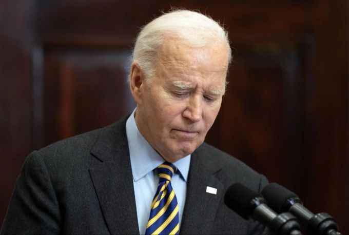 Während der Amtszeit von Joe Biden wurden die USA zum wichtigsten Unterstützer der Ukraine. (Archivbild) Biden Zuckerberg