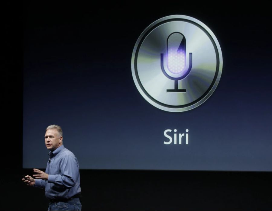 Den Trend gibt es in der Technologie schon länger: Auch Siri hatte standardmässig eine weibliche Stimme.