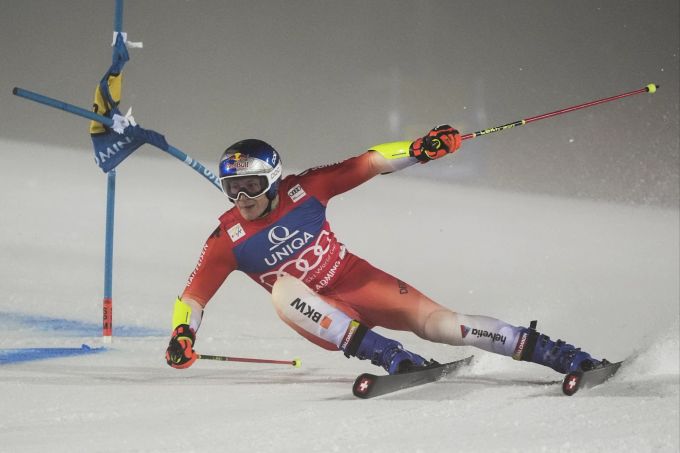 Marco Odermatt ist Titelverteidiger im Riesenslalom und in der Abfahrt. Marco Odermatt Riesenslalom