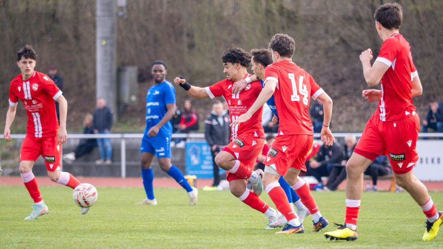 Es war ein Kampfspiel mit insgesamt 33 Fouls.