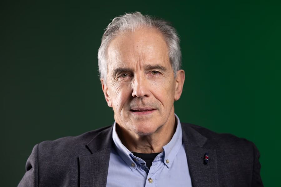 Nicolas Hayoz, emeritierter Professor für Politikwissenschaft Osteuropa, sagt im November gegenüber Nau.ch, dass Selenskyj radikal durchgreifen und sein gesamtes Macht- und Regierungssystem umbauen müsse.