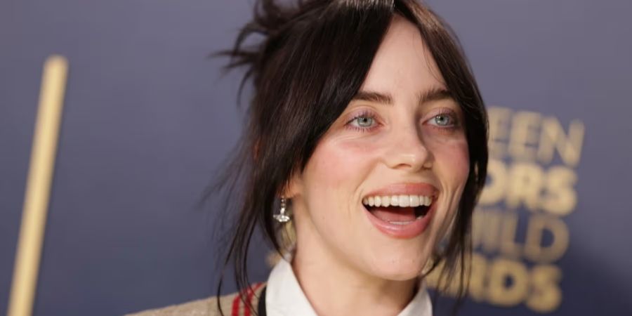 Billie Eilish lebt seit ihrer Kindheit vegetarisch und seit vielen Jahren konsequent vegan.
