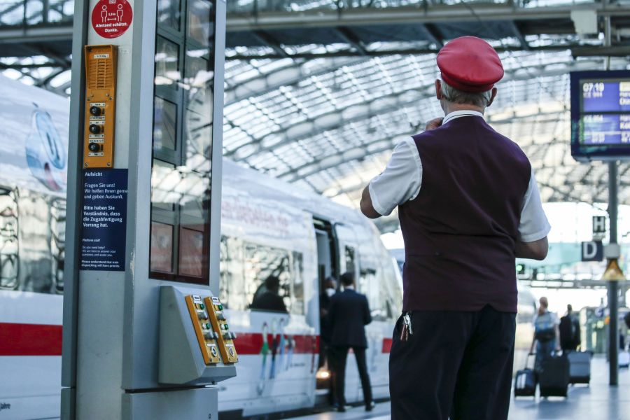 Grund ist steigende Gewalt am Arbeitsplatz: Die Mehrheit der Befragten fühlt sich im Joballtag immer unsicherer.