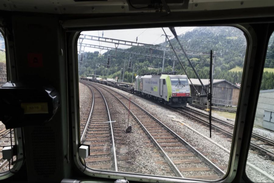 Schwangeren und Stillenden droht somit der Verlust der Fahrlizenz. Sie müssen je nach Fall Prüfungen wiederholen.