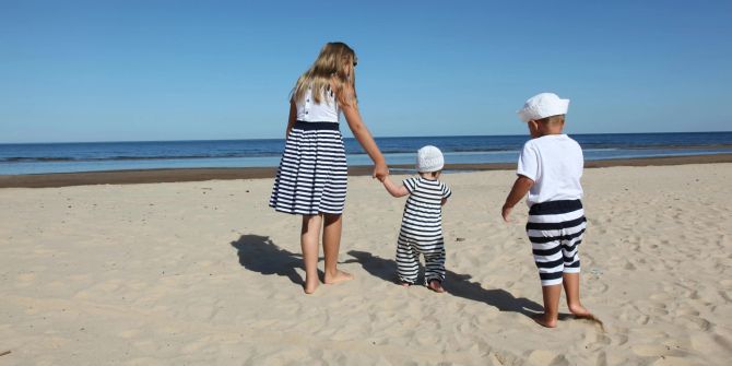 Mutter Kinder Ferien Busse