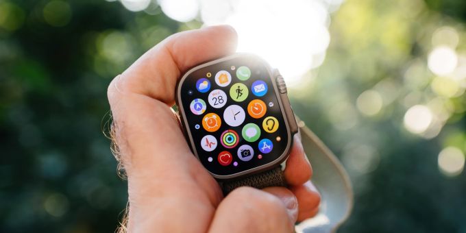 Apple bewirbt mehrere Modelle seiner Apple Watch seit 2023 als «CO2-neutral». (Archivbild) Apple Watch