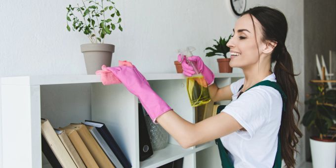Der Frühjahrsputz macht nicht immer gleich viel Freude. Immobilien Frühjahrsputz