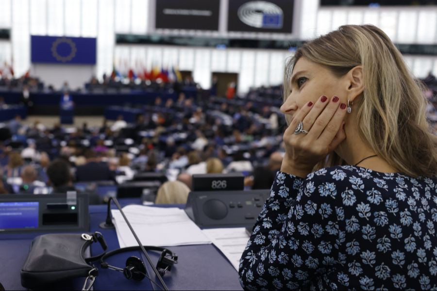 «Sobald dieser Fall abgeschlossen ist, wird sie in die Politik zurückkehren.» Sie habe zudem schon von einer italienischen Partei eine Anfrage erhalten.