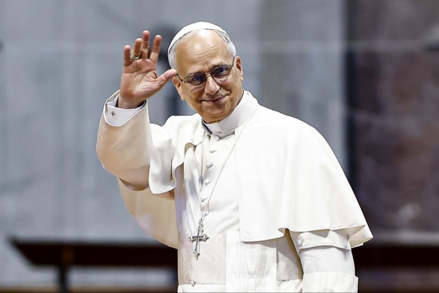 Klar ist: Die Religion hat gesellschaftlich nach wie vor eine Bedeutung. Hier im Bild: Der neue Papst Leo XIV.