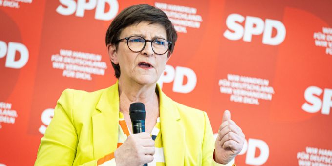 Welche Rolle wird Saskia Esken künftig in der SPD einnehmen? spd