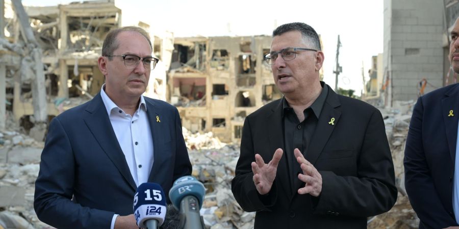Innenminister Dobrindt stellt sich hinter die Angriffe Israels auf die iranischen Atomanlagen