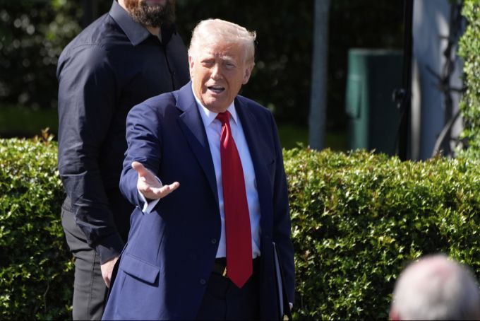 Donald Trump ist sei 100 Tagen im Amt. trump