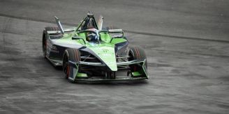 Formel E - Rowland siegt in Tokio – Buemi einziger Schweizer in Top 10 Formel E - Rowland siegt in Tokio – Buemi einziger Schweizer in Top 10