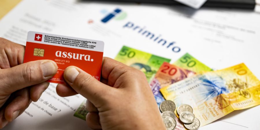 Krankenkassen Karte und Geld