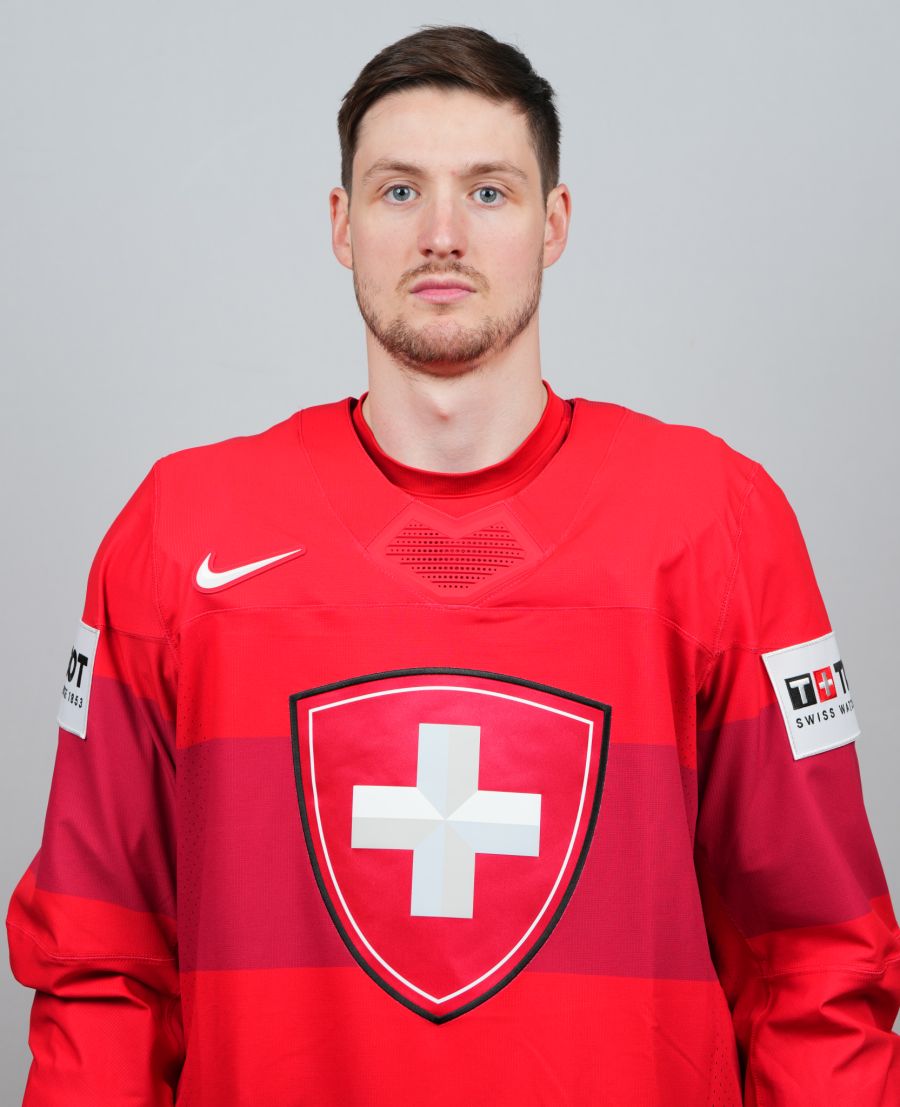 Dean Kukan Slapshot