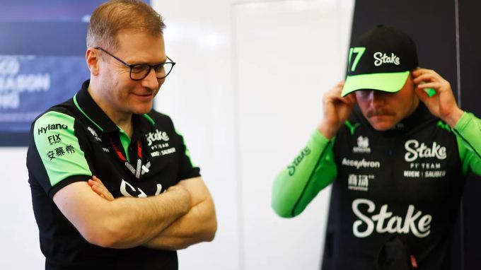 Andreas Seidl (li.) ist nicht länger Teamchef bei Sauber. Andreas Seidl Sauber Audi