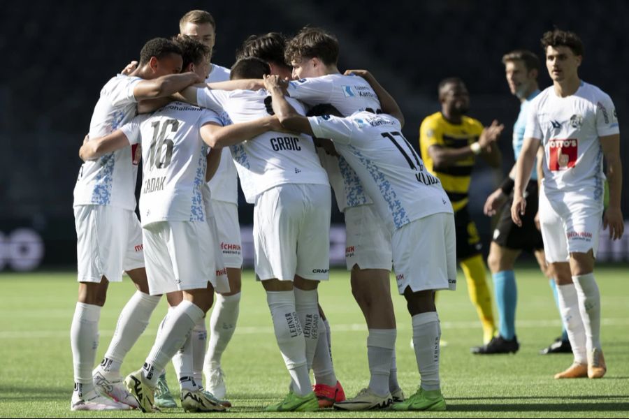 Zur Halbzeit führen die Innerschweizer noch mit 2:1.