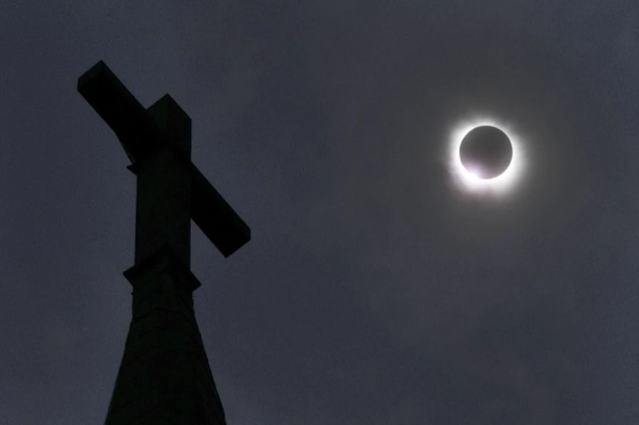 In Mexiko nahm die Sonnenfinsternis ihren Anfang.