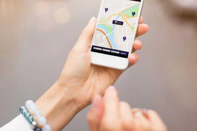 Carsharing, Smartphone, App, Hand, Frau