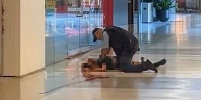 Der Angreifer wurde von der Polizei erschossen. sydney