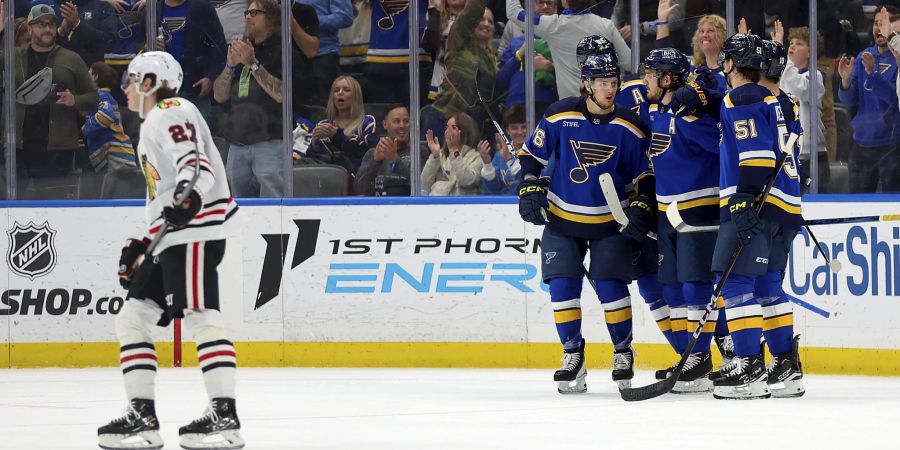 Blackhawks Blues NHL
