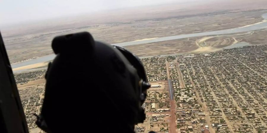 In Mali sind zwei französische Soldaten ums Leben gekommen. Foto: Christophe Petit Tesson/EPA POOL/AP/dpa/Symbolbild/Archiv