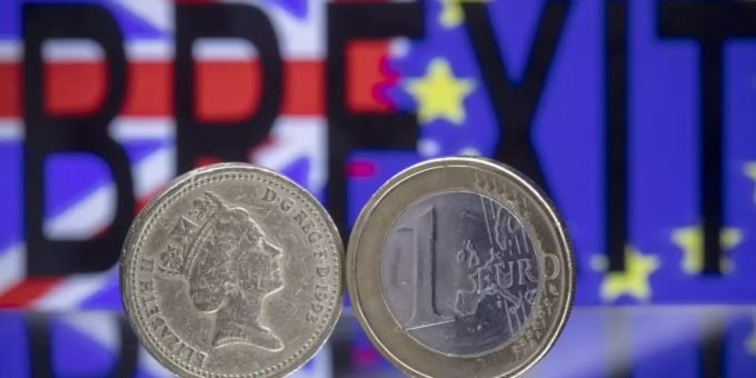 Geht es nun beim Brexit-Deal ganz schnell? Nach Angaben aus London ist ein Handelspakt in greifbare Nähe gerückt. Foto: Jens Büttner/dpa-Zentralbild/ZB Geht es nun beim Brexit-Deal ganz schnell? Nach Angaben aus London ist ein Handelspakt in greifbare Nähe gerückt. Foto: Jens Büttner/dpa-Zentralbild/ZB
