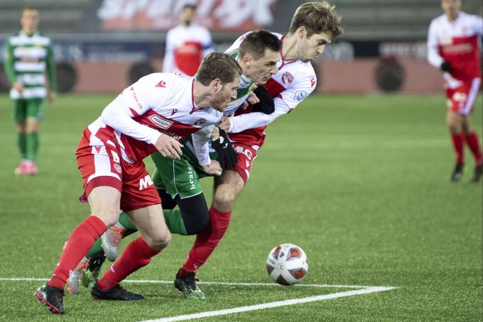 Challenge League Fc Thun Neuer Leader Aarau Verliert In Extremis