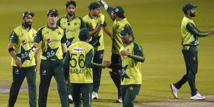 Sechs Spieler des pakistanischen Kricket-Nationalteams sind in Neuseeland positiv auf Corona getestet worden. Foto: Jon Super/AP Pool/dpa Sechs Spieler des pakistanischen Kricket-Nationalteams sind in Neuseeland positiv auf Corona getestet worden. Foto: Jon Super/AP Pool/dpa