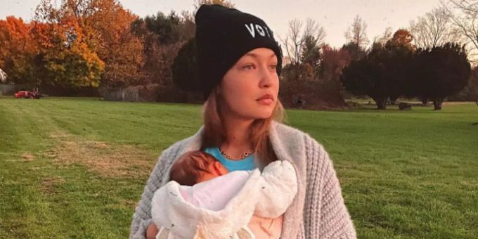 Mit Baby - Gigi Hadid postet neue süsse Bilder