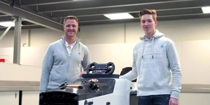Der ehemalige Formel-1-Fahrer Ralf Schumacher und sein Sohn David. David Schumacher