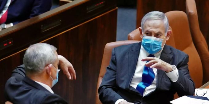 Netanjahu (r.) und sein Stellvertreter Benny Gantz Benjamin Netanjahu