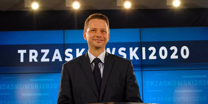Rafal Trzaskowski, Oberbürgermeister von Warschau und neuer Präsidentschaftskandidat des Oppositionsbündnis Bürgerkoalition (KO), spricht bei einer Pressekonferenz über seine Wahlkampagne. Foto: Mateusz Marek/PAP/dpa Rafal Trzaskowski