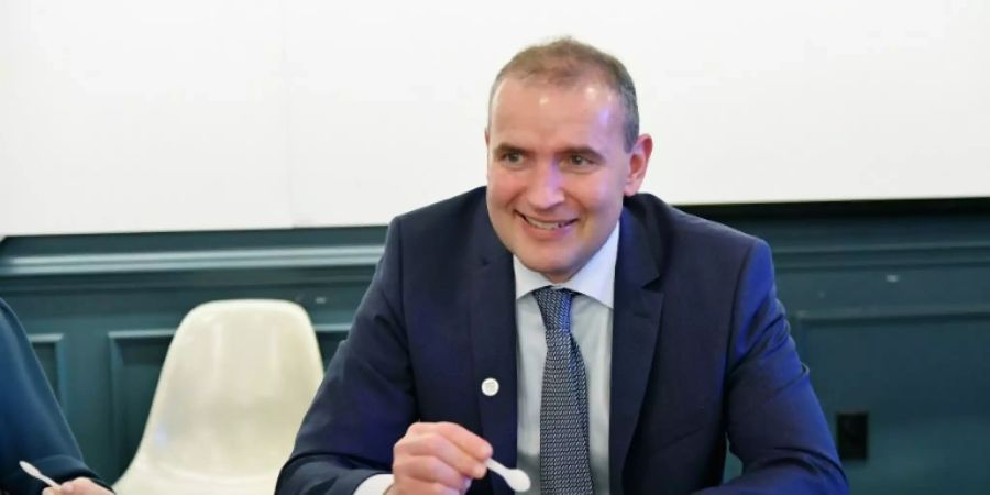 Islands Präsident Johannesson stellt sich zur Wiederwahl