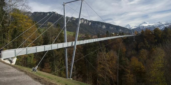Die Hängebrücke in Sigriswil BE. sigriswil BE
