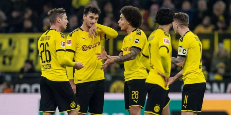 Borussia Dortmund konnte nur eines der letzten sieben Pflichtspiele in der Fremde gewinnen. Foto: Bernd Thissen/dpa