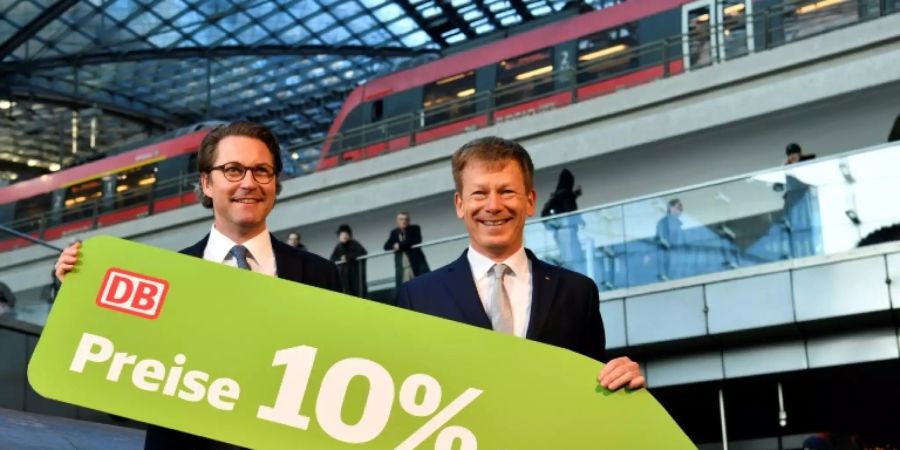 Bahnchef Lutz (r.) mit Verkehrsminister Scheuer