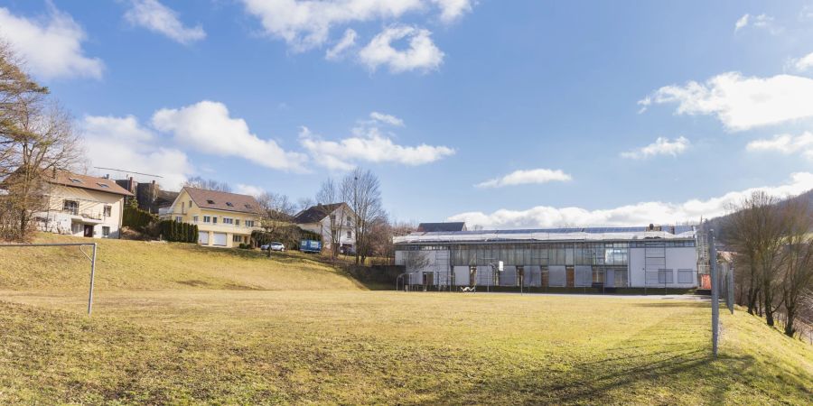 Die Mehrzweckhalle in Bözberg.