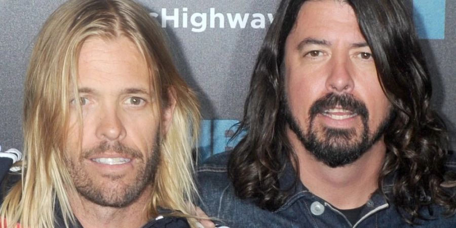 Taylor Hawkins (l.) und Dave Grohl bei einem gemeinsamen Auftritt im Jahr 2014.