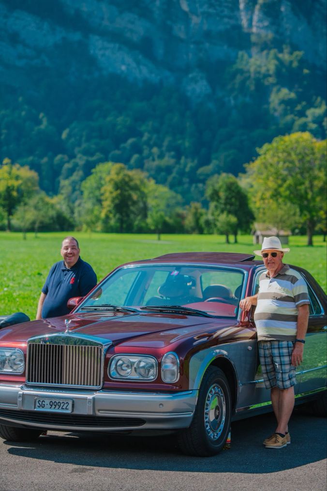 Vrnl: Max.A.Gmür mit Junior Christian Gmür aus Neuhaus sind beide RREC Mitglieder und Autofans
