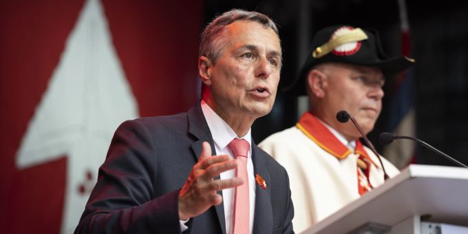 Cassis & Co. - 1.-August-Ansprachen beschwören demokratische Werte