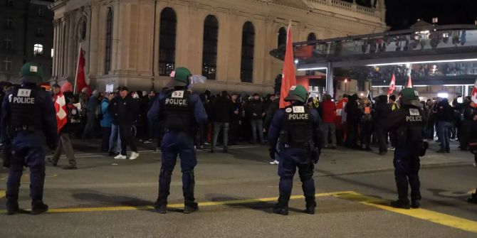 Coronavirus Demo Bern Polizei