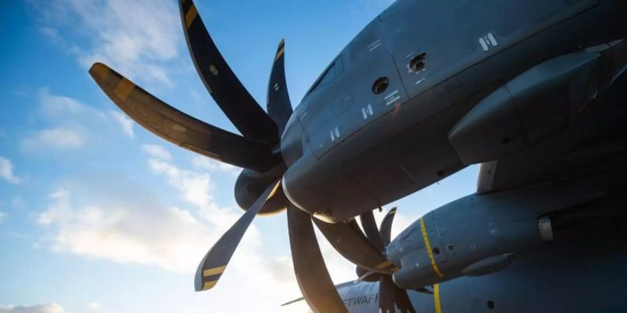Ein A400M der deutschen Luftwaffe (Symbolbild). Foto: Arne Immanuel Bänsch/dpa