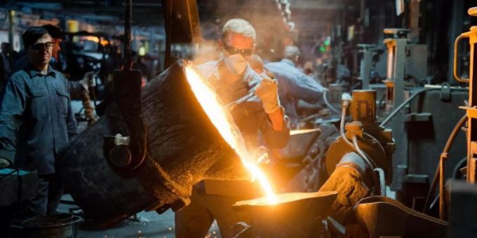 Besonders zuversichtlich sind der IW-Umfrage zufolge der Maschinenbau sowie die Stahl- und Metallverarbeitung. Foto: Julian Stratenschulte/dpa Besonders zuversichtlich sind der IW-Umfrage zufolge der Maschinenbau sowie die Stahl- und Metallverarbeitung. Foto: Julian Stratenschulte/dpa