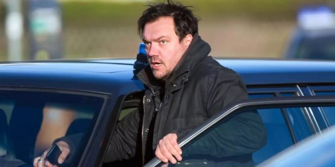 Charly Hübner als Sascha Bukow bei Dreharbeiten für den "Polizeiruf 110". Foto: Jens Büttner/dpa-Zentralbild/dpa Charly Hübner als Sascha Bukow bei Dreharbeiten für den "Polizeiruf 110". Foto: Jens Büttner/dpa-Zentralbild/dpa